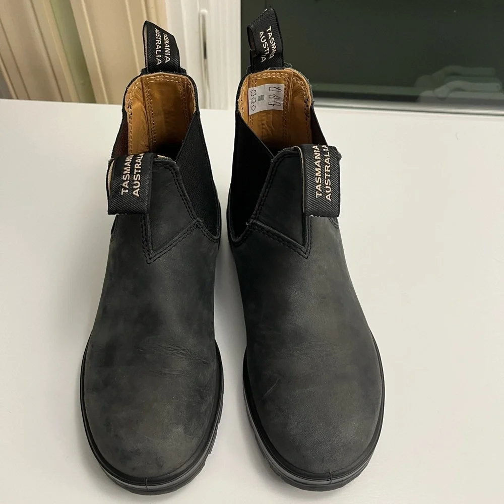 Blundstone Black Chelsea Ankle Boots